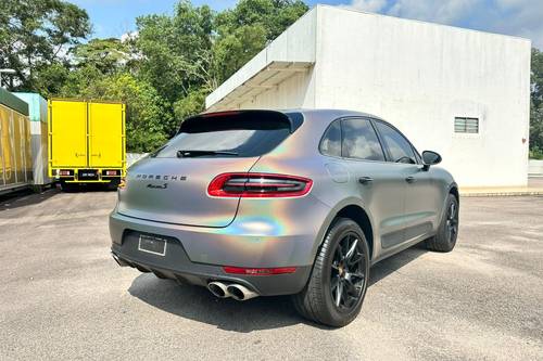 Old 2017 Porsche Macan 3.0 Turbo